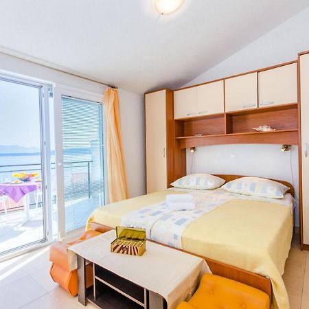 Knezovicapartments Živogošće المظهر الخارجي الصورة