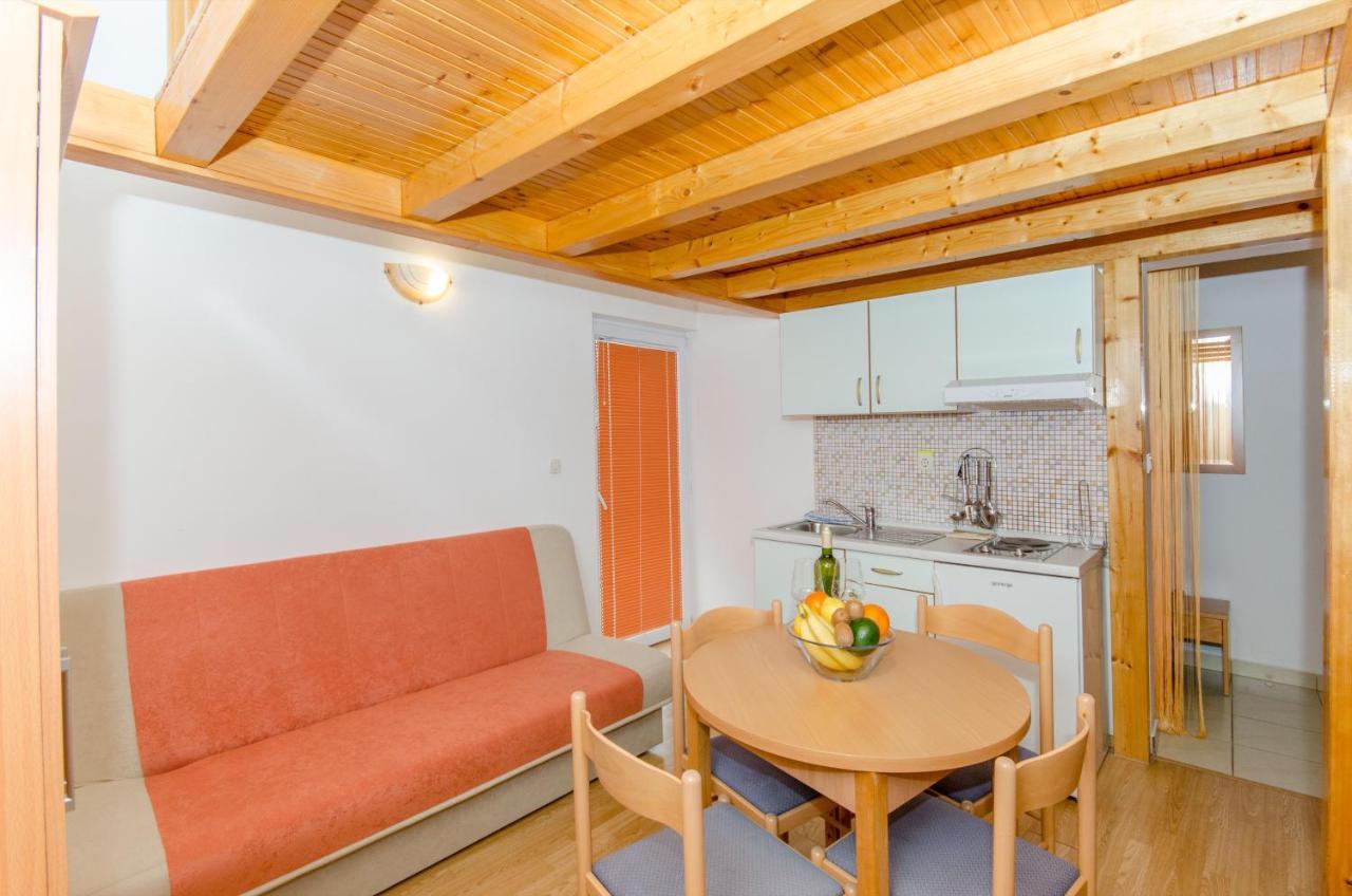 Knezovicapartments Živogošće المظهر الخارجي الصورة
