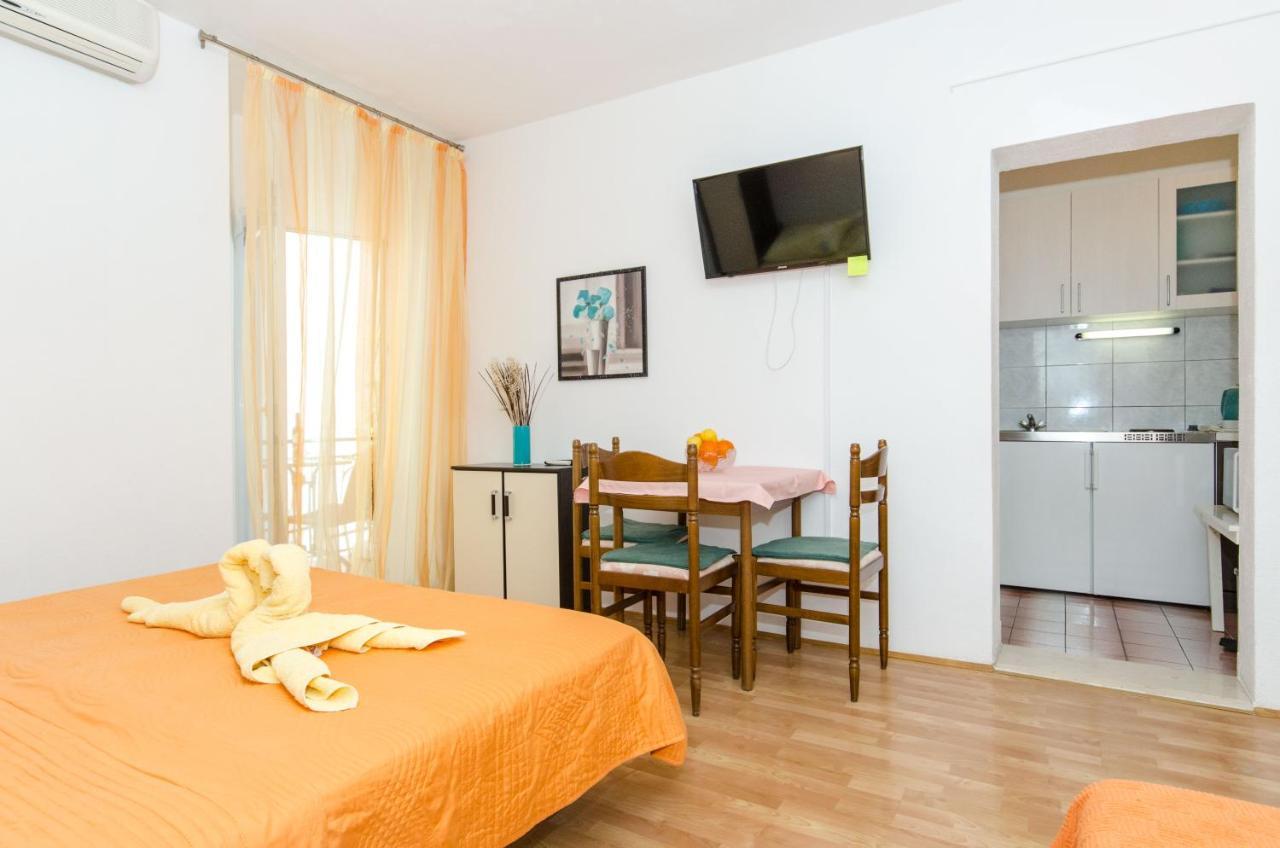 Knezovicapartments Živogošće المظهر الخارجي الصورة