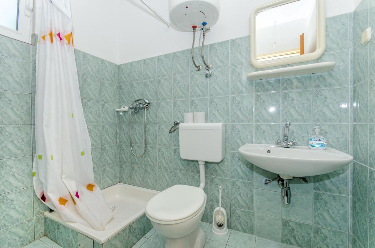 Knezovicapartments Živogošće المظهر الخارجي الصورة