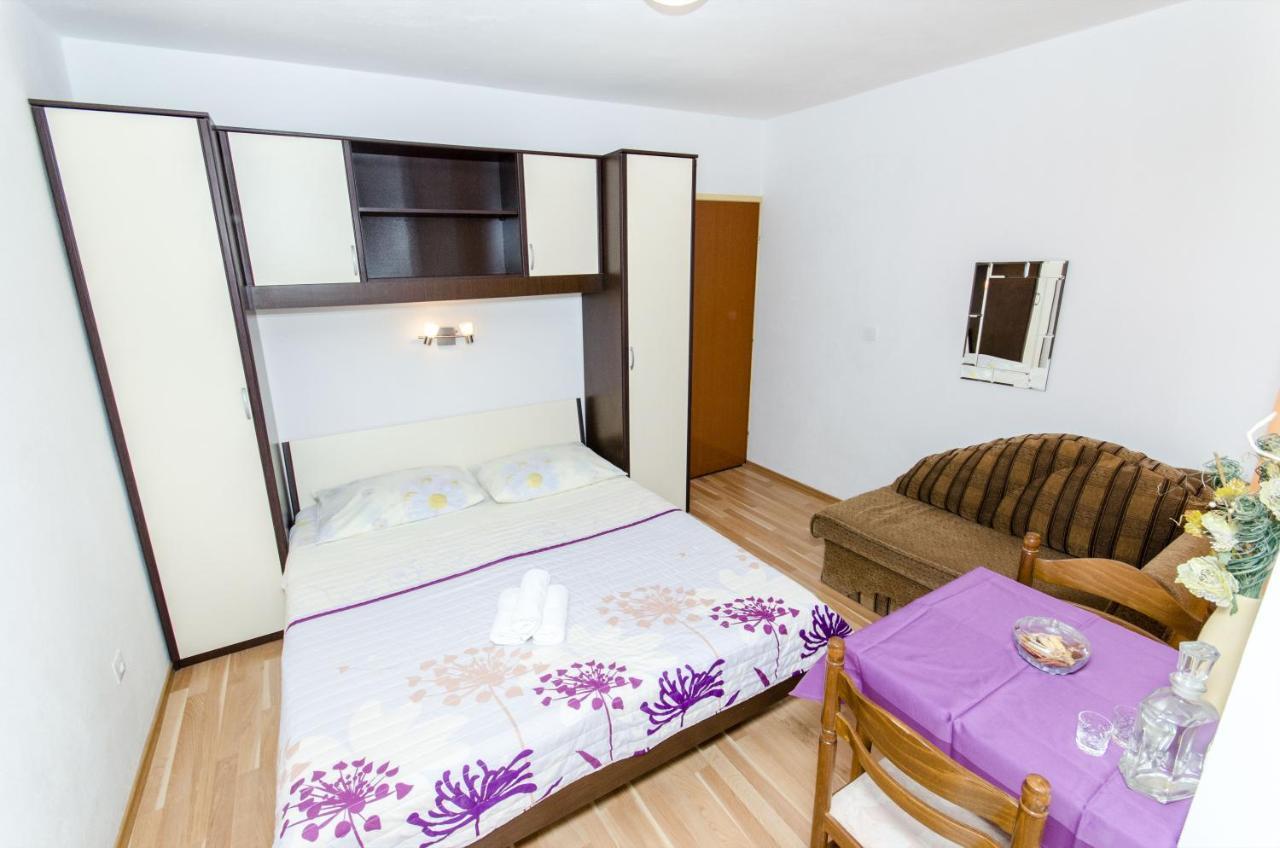 Knezovicapartments Živogošće المظهر الخارجي الصورة